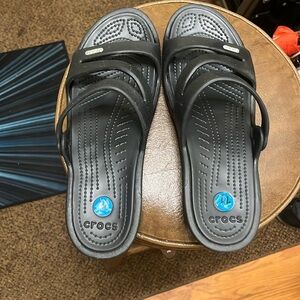 Crocs. Black, size 11.